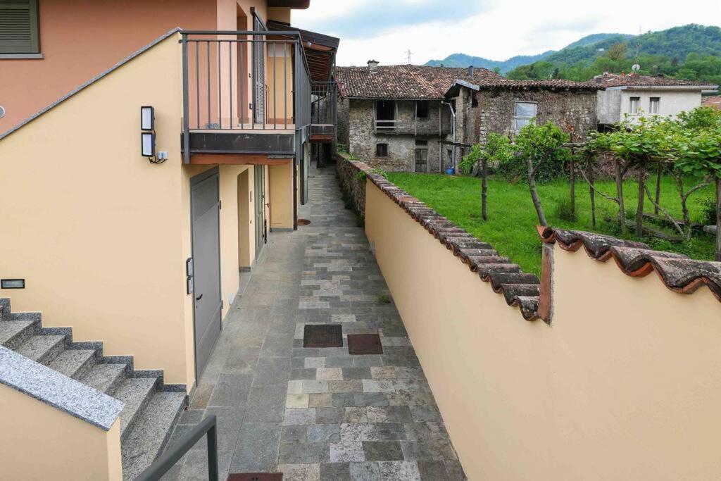 Appartement Borgo Di Terzo Bifocale In Centro Storico Check In 24H Fast Wi-Fi Bus 500M Extérieur photo